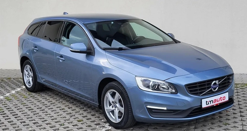 Volvo V60 cena 63500 przebieg: 129000, rok produkcji 2017 z Aleksandrów Łódzki małe 529